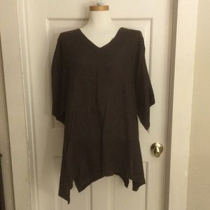 Match Point Dark Brown Linen V-Neck Tunic